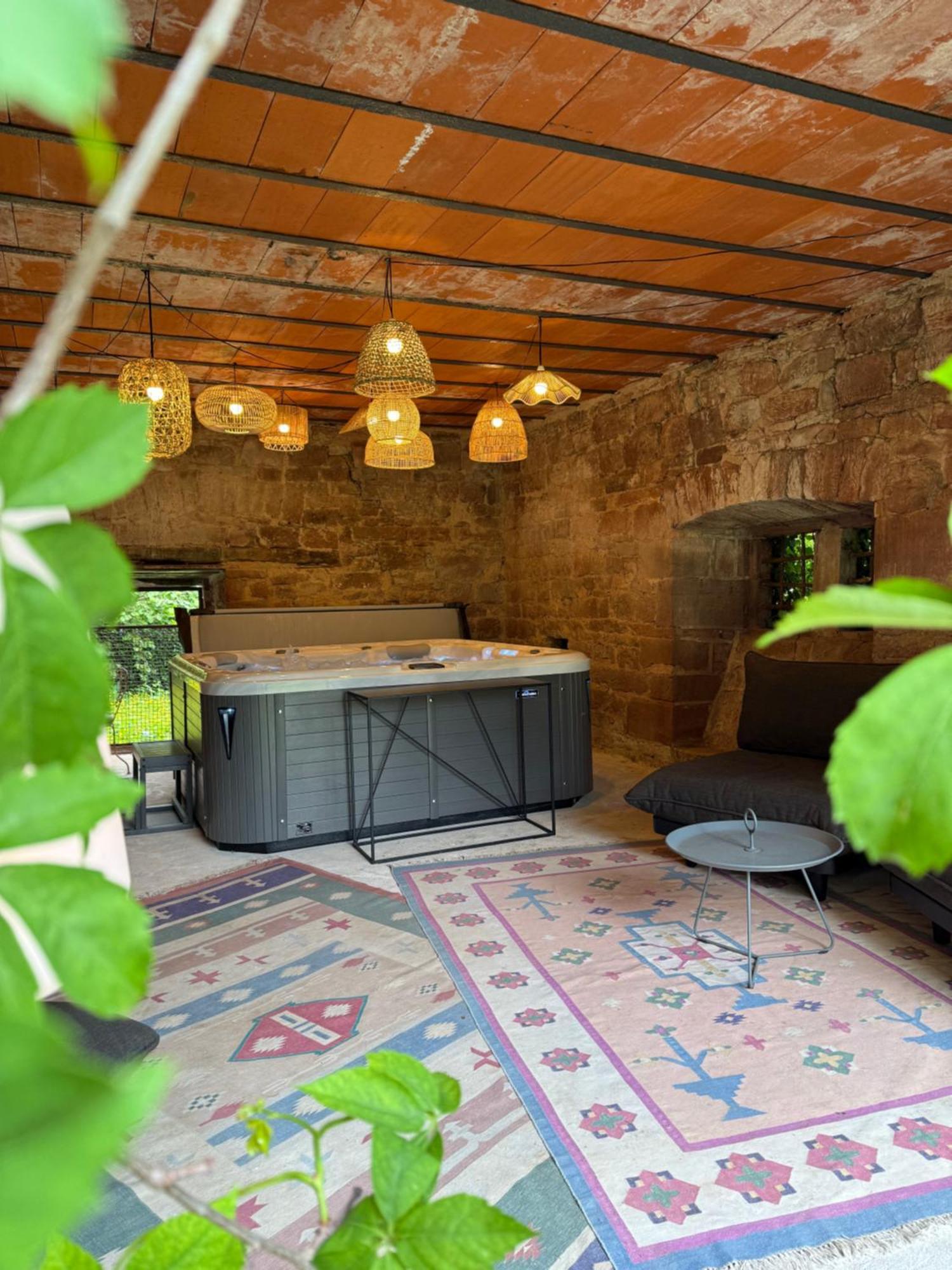 Maison Dada Et Spa Meyssac Ngoại thất bức ảnh
